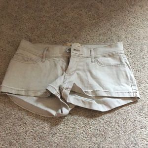 hollister shorts size 3 low rise
